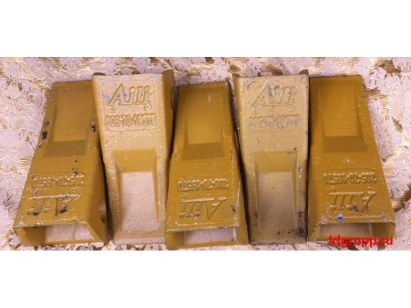205-70-19570 ������� Komatsu PC200