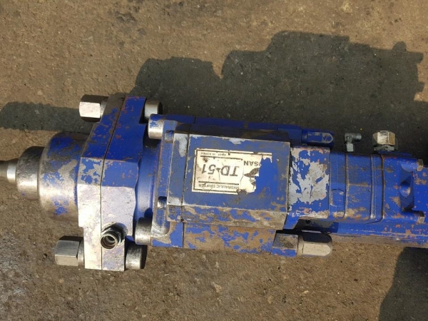 �������������� ���������� Soosan TD51