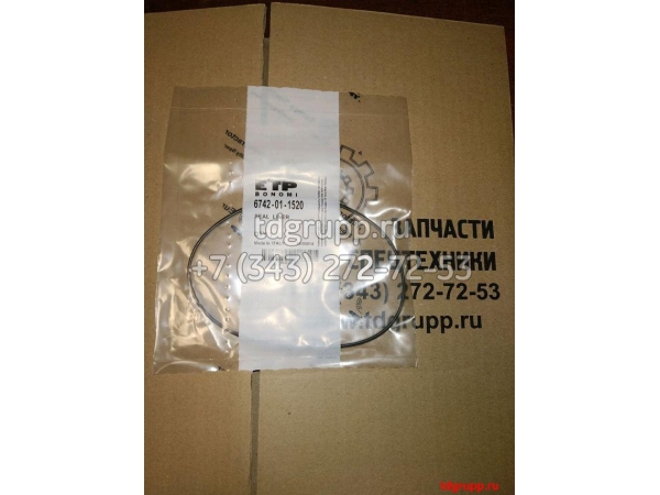 6742-01-1520 ��������� Komatsu S6D114E